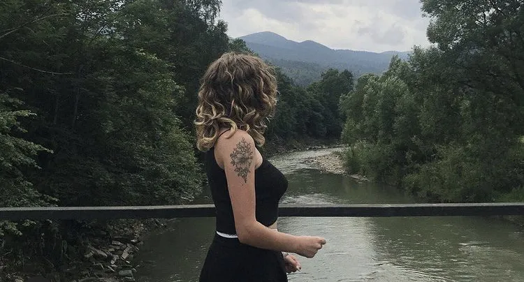OnlyFans cuenta kisaevil header 2