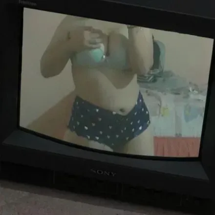 OnlyFans cuenta emr_56 avatar 1