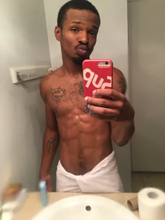 OnlyFans cuenta kingbeypromotionz header 2