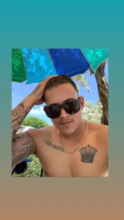 OnlyFans account  eiver2 header 2