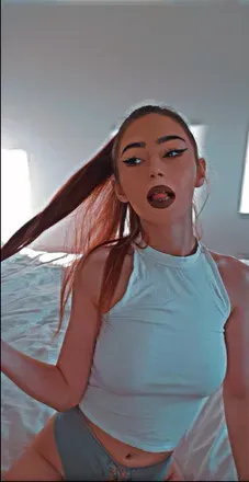 OnlyFans cuenta sashamarya avatar 1