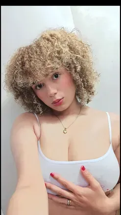 OnlyFans account  avigracevip avatar 1