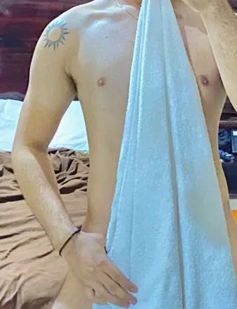 OnlyFans cuenta giovanni_hrdz_of header 2