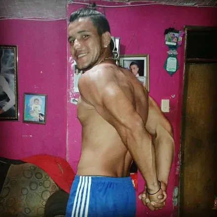 OnlyFans cuenta chuelas avatar 1