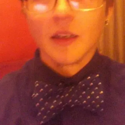 OnlyFans cuenta bowtieextremist avatar 1