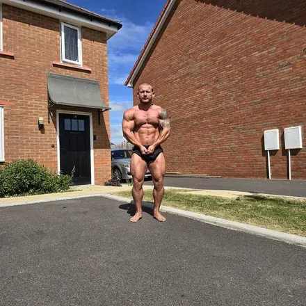 OnlyFans cuenta kingpapiche avatar 1