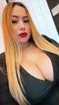 OnlyFans cuenta u242508261 header 2