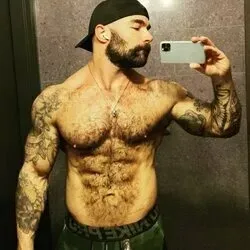 OnlyFans cuenta cagedlionxxx avatar 1