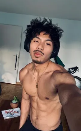 OnlyFans account  heimet avatar 1