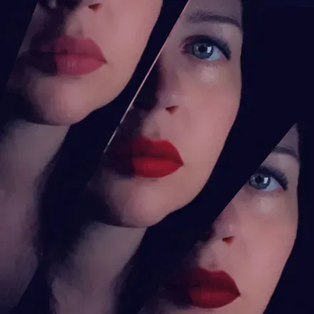 OnlyFans account  llorenaa header 2