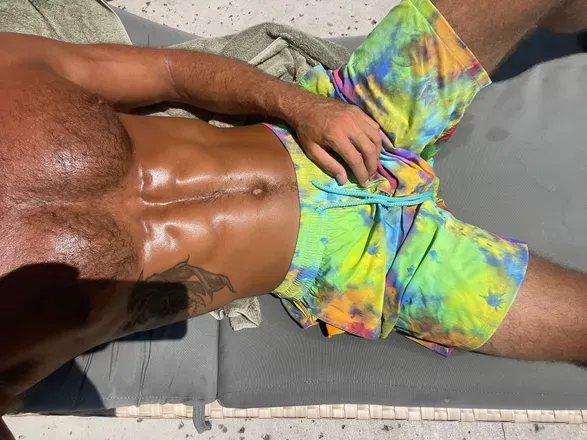OnlyFans cuenta italianhammer header 2