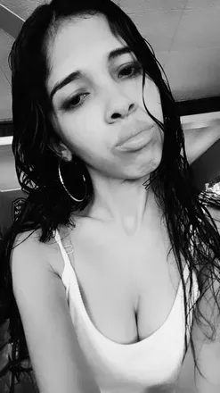 OnlyFans cuenta funshortygirl header 2