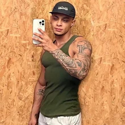 OnlyFans cuenta hugoosantiagoo avatar 1