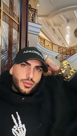 OnlyFans cuenta diosnelelmuneko header 2