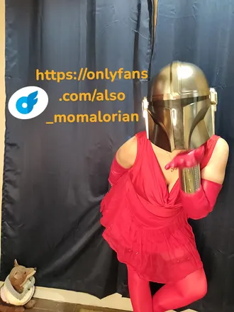OnlyFans cuenta momalorian_free header 2