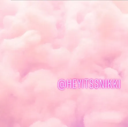 OnlyFans cuenta heyitssnikki header 2