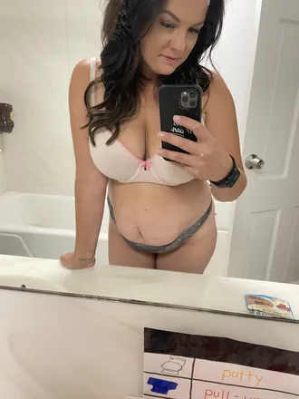 OnlyFans cuenta mariwins avatar 1