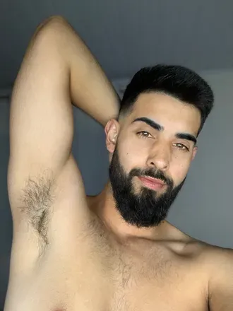 OnlyFans account  bbeardedboy avatar 1