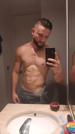 OnlyFans cuenta lmg17_19 header 2