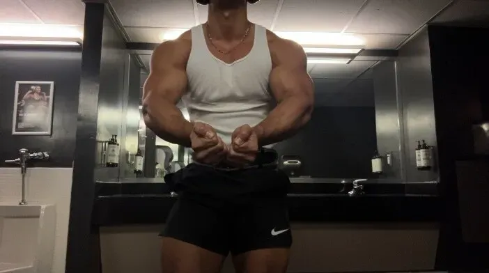OnlyFans cuenta jakebedamned header 2