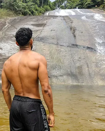 OnlyFans cuenta cesar013 header 2
