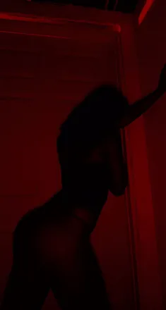OnlyFans cuenta kylieann20 header 2
