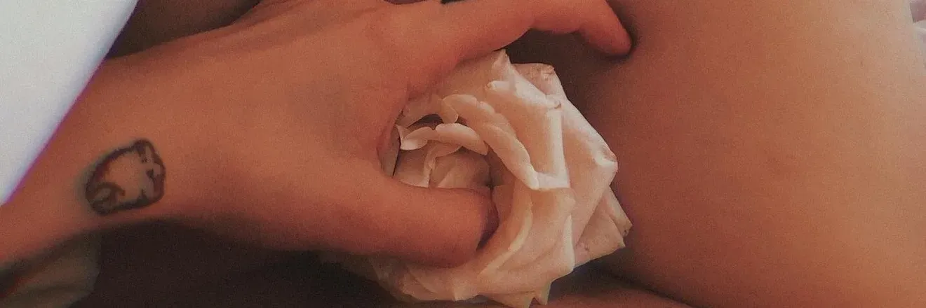 OnlyFans cuenta esuccubux header 2