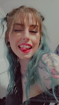 OnlyFans cuenta crystalwak96 avatar 1