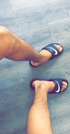 OnlyFans cuenta smoothfeetking header 2