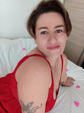 OnlyFans cuenta u221158817 header 2