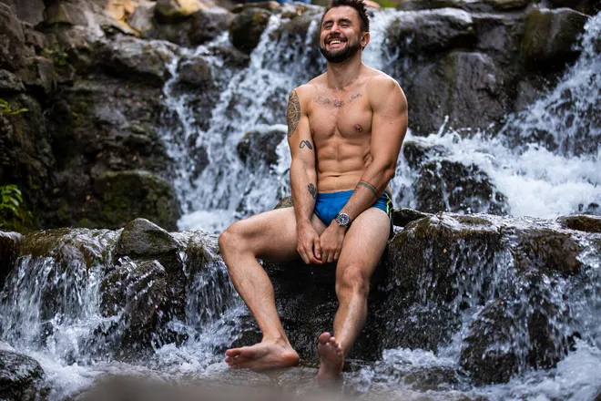 OnlyFans cuenta mati_fit header 2