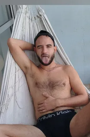 OnlyFans cuenta aleklucian avatar 1