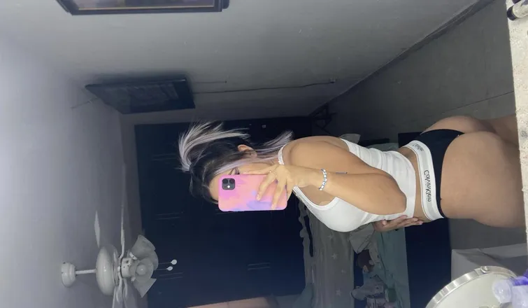 OnlyFans cuenta esme_ha05 header 2