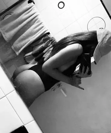 OnlyFans cuenta tessagrome avatar 1
