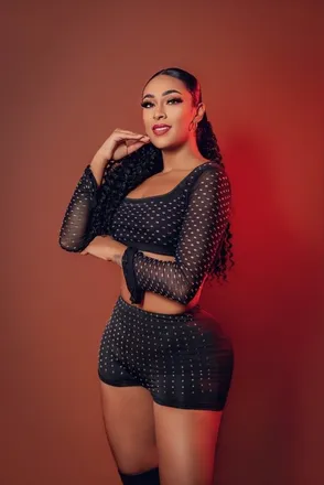 OnlyFans cuenta win_sophia header 2