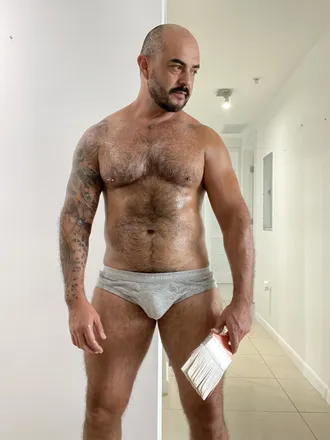 OnlyFans cuenta cheekymonkey_81 header 2