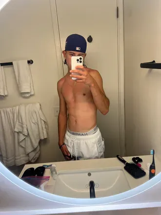 OnlyFans cuenta duckduckgoose444 avatar 1