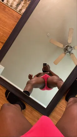 OnlyFans cuenta cgolightly header 2