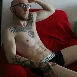 OnlyFans account  chesterrxxx avatar 1
