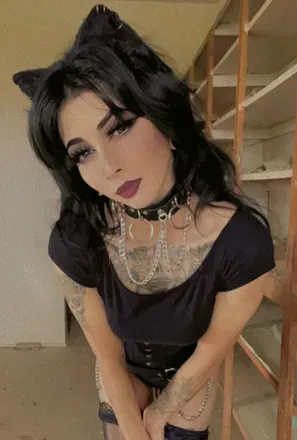OnlyFans cuenta smol_sinister avatar 1
