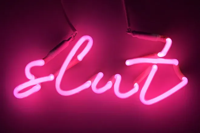 OnlyFans cuenta slut307 header 2
