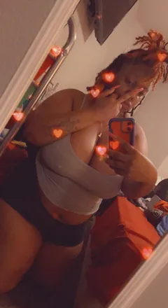 OnlyFans cuenta jassymonee header 2