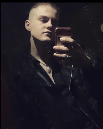 OnlyFans cuenta dylanc2603 avatar 1