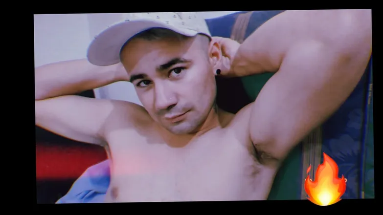 OnlyFans cuenta victorino013 header 2