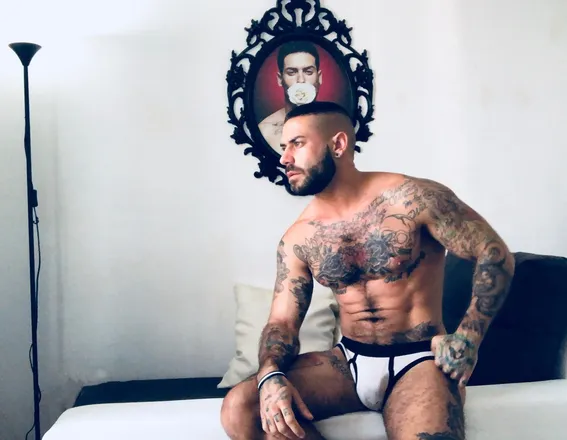 OnlyFans cuenta pikaroofficial header 2
