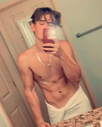 OnlyFans cuenta mrgiveyoogirlback avatar 1