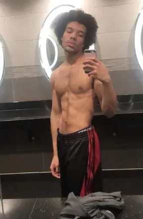 OnlyFans cuenta dawoods04 avatar 1
