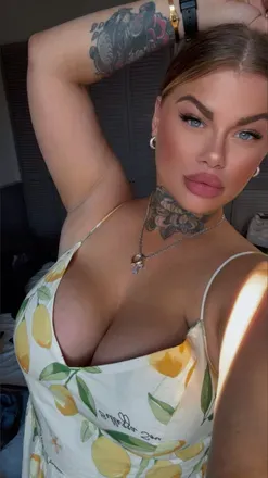 OnlyFans cuenta barbiechanel666 avatar 1