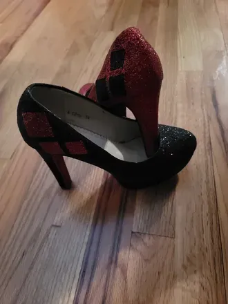 OnlyFans cuenta prettytoes_69 header 2