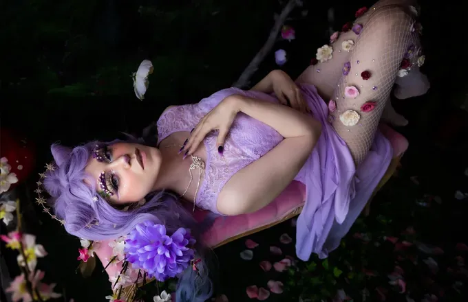 OnlyFans account  roseiquartzofficial header 2